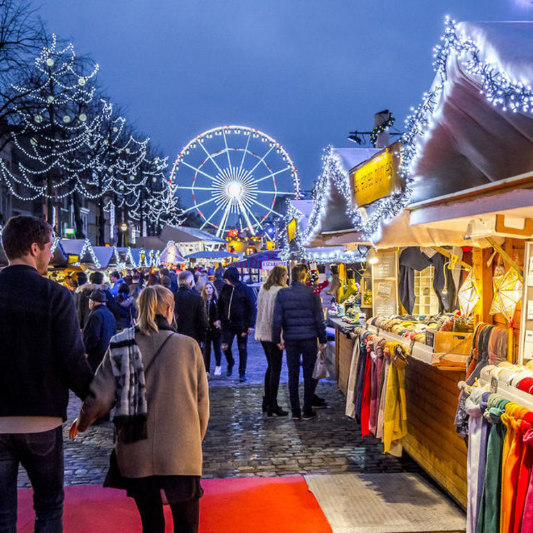 1st Home (Brussels) : Plaisir d'hiver : https://visit.brussels/fr/article/marches-de-noel