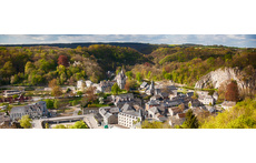 Nature & village in south Belgium 'Ardennen' 60min