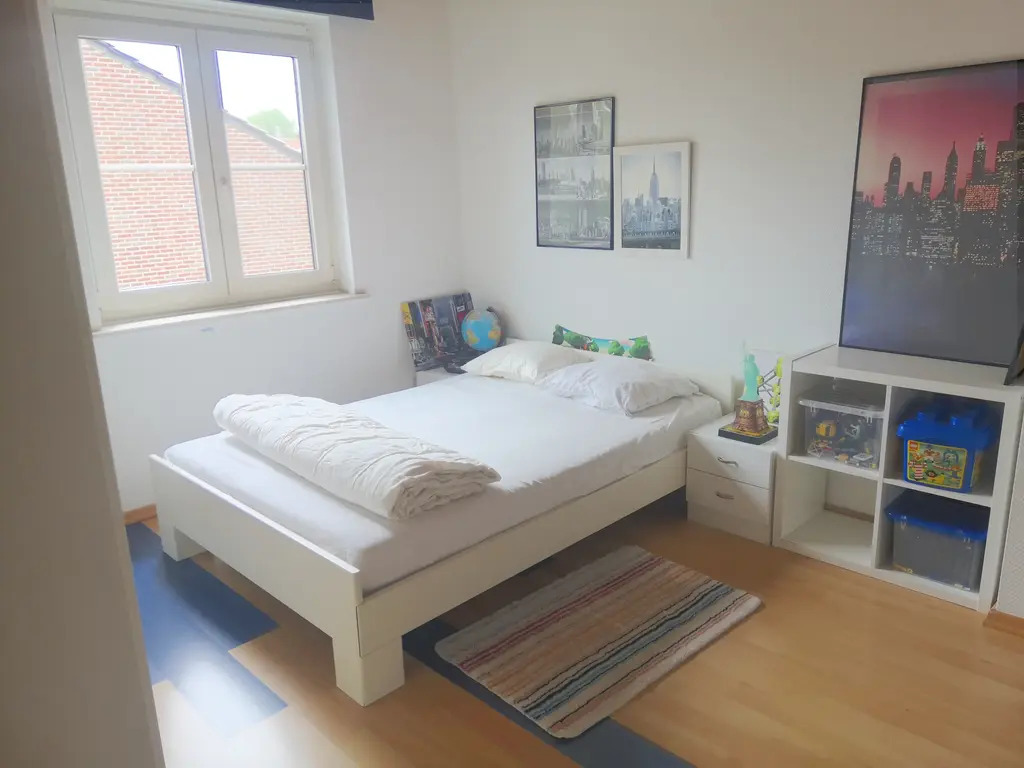 3rd bedroom with bed 140x200cm