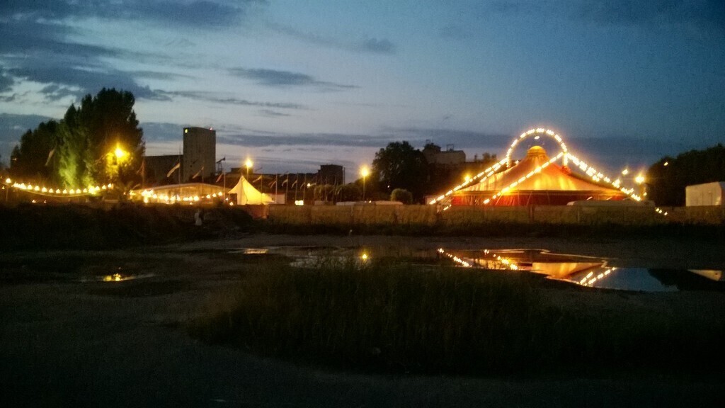 Summer bar, Night Life, City