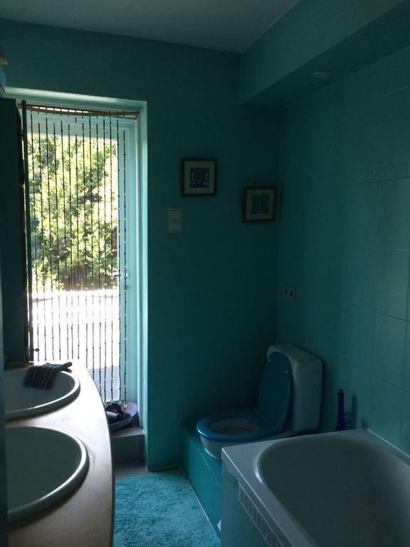 bathroom first floor