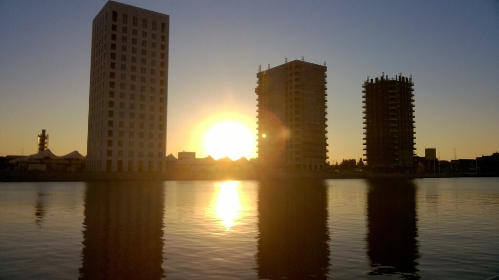 Harbor, Architecture