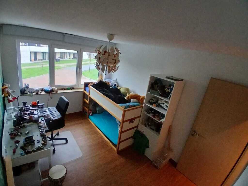 Bastijn's bedroom, sleeps 2 (1st floor)