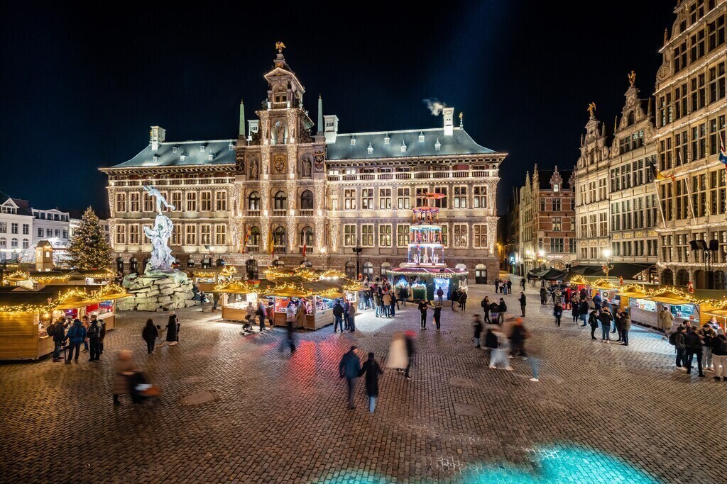 Antwerp in the winter