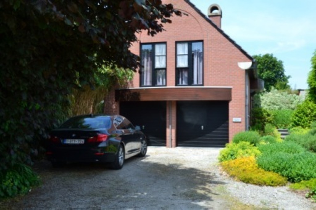 frontside streetside