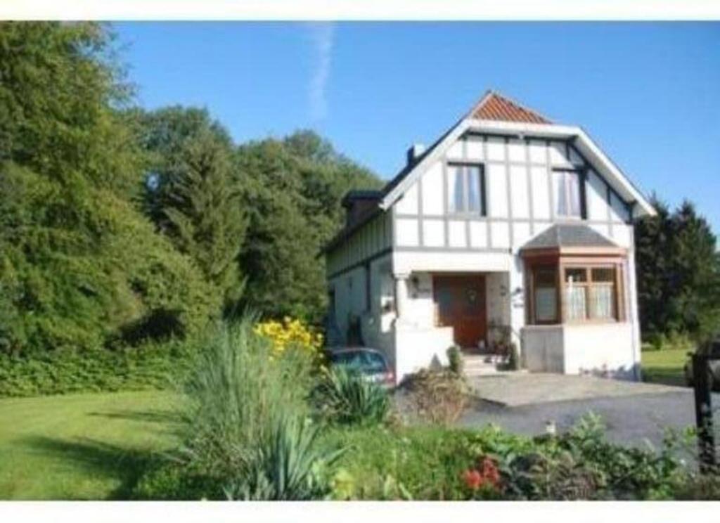 Villa next to a wood (la forêt domaniale de la Vecquée)