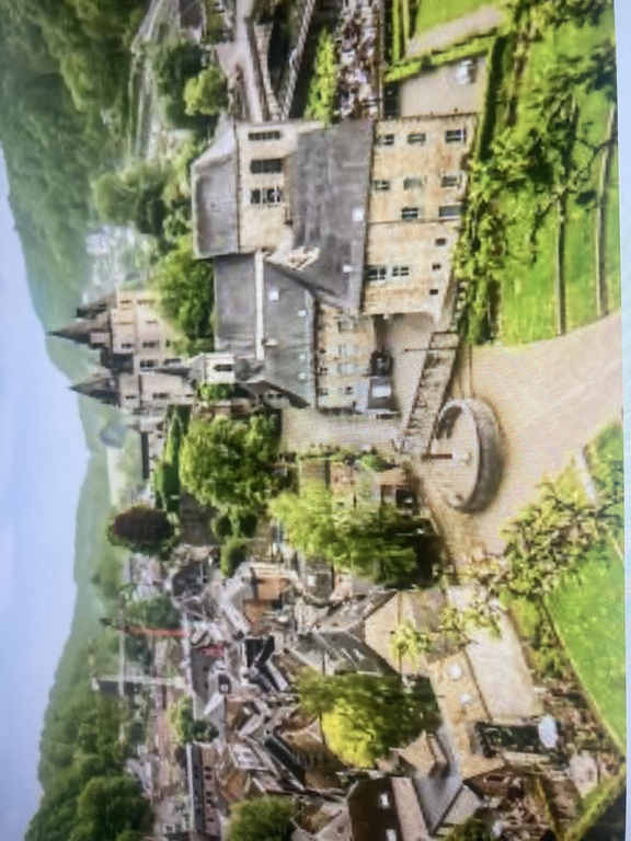 Durbuy, the world’s smallest city (30kms). Caves, big maze, topiaries, canoes