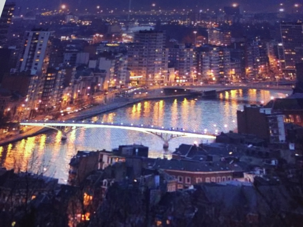 Liège by night
