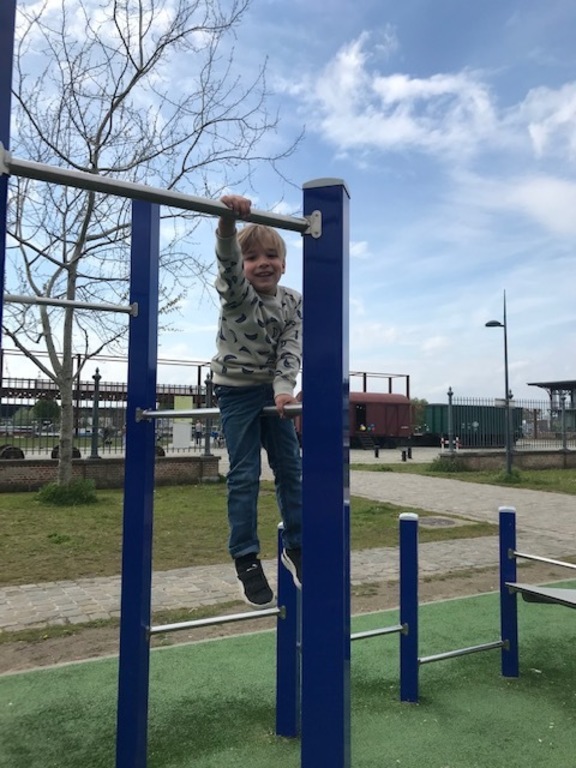 playground neighbourhood