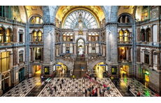 Central Station Antwerp (30 min)