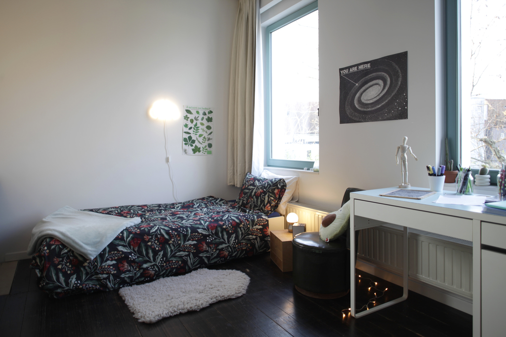 1st floor, sleeping room of our daughter