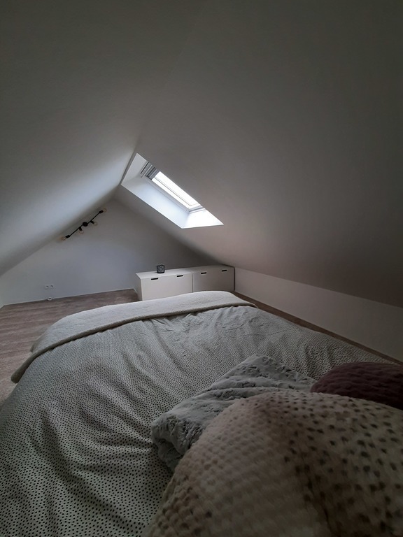 Vicky's bedroom - 2nd floor