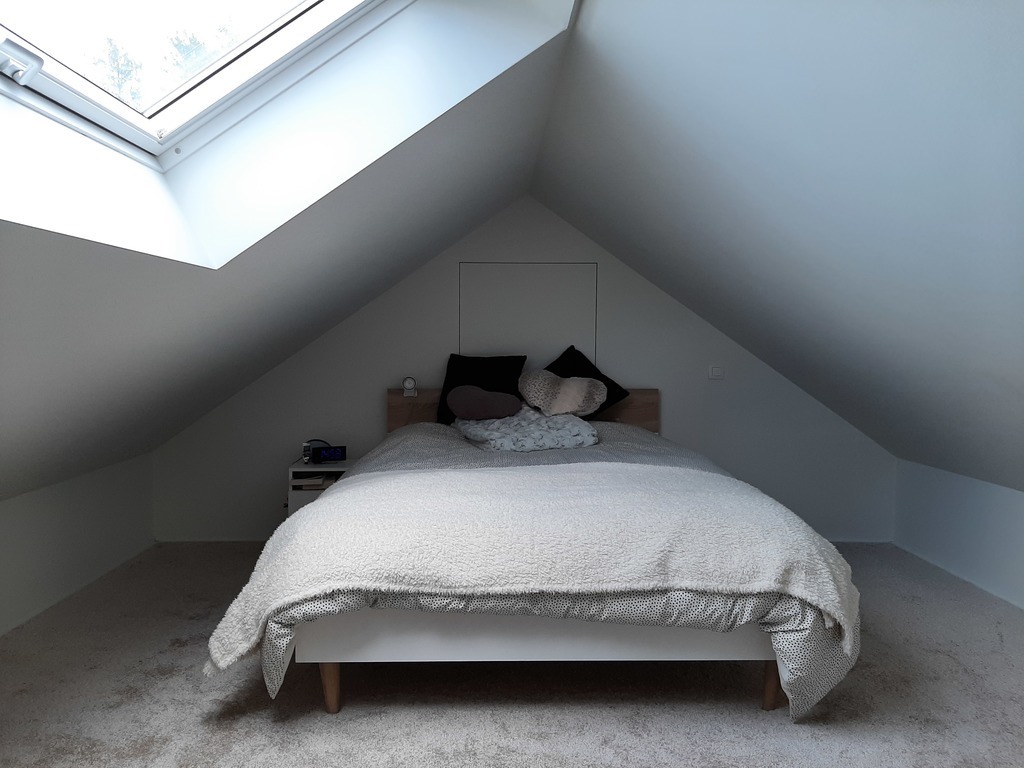 Vicky's bedroom - 2nd floor