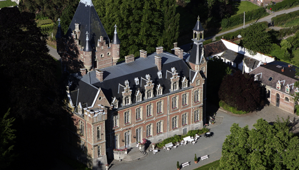 Château de Louvignies (5 min)