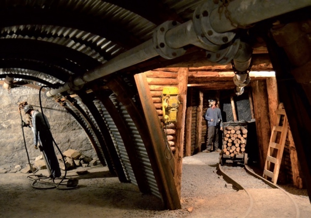 Museum of Coal Mine (25 min)
