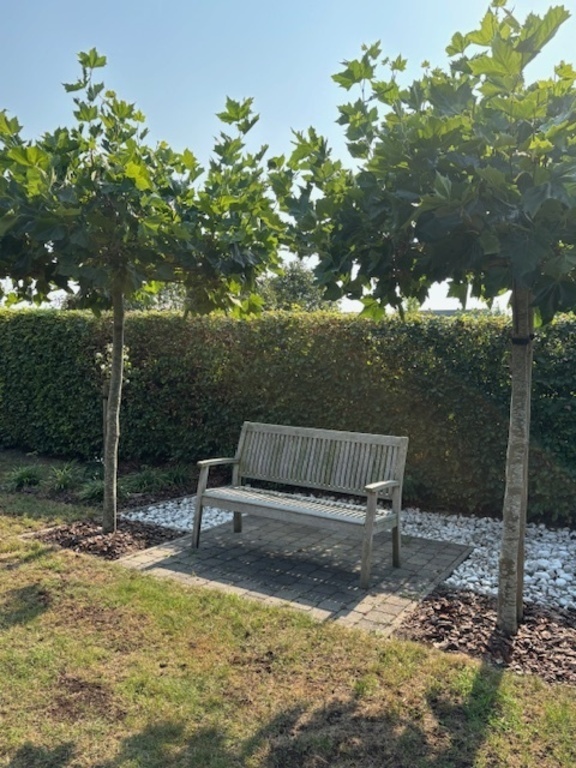 Garden bench