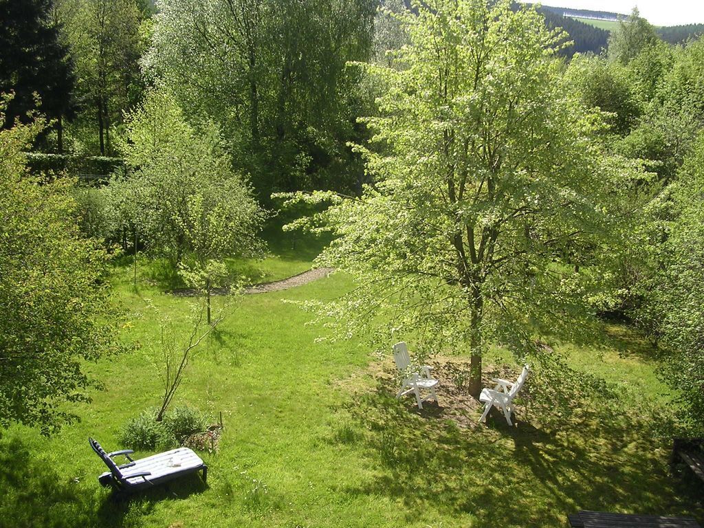 vue du jardin, à partir des chambres à coucher à l'arrière