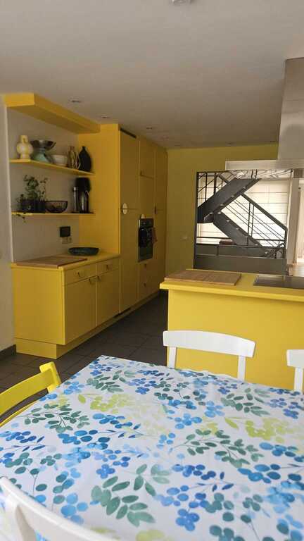Kitchen - view 3