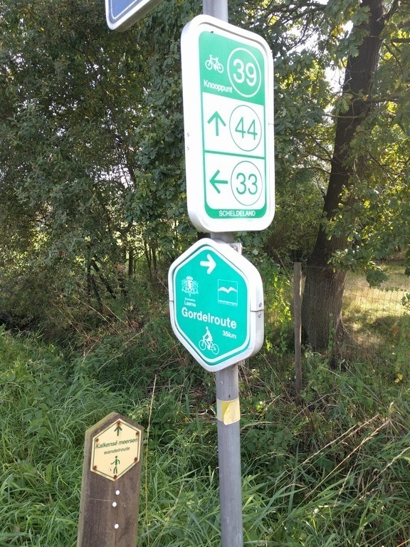 Indicated walking and biking tours all around the place. We also have maps to guide you!