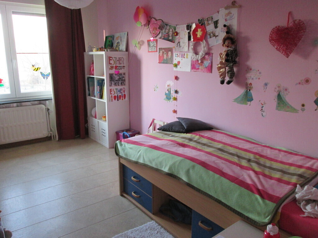 daughter's bedroom