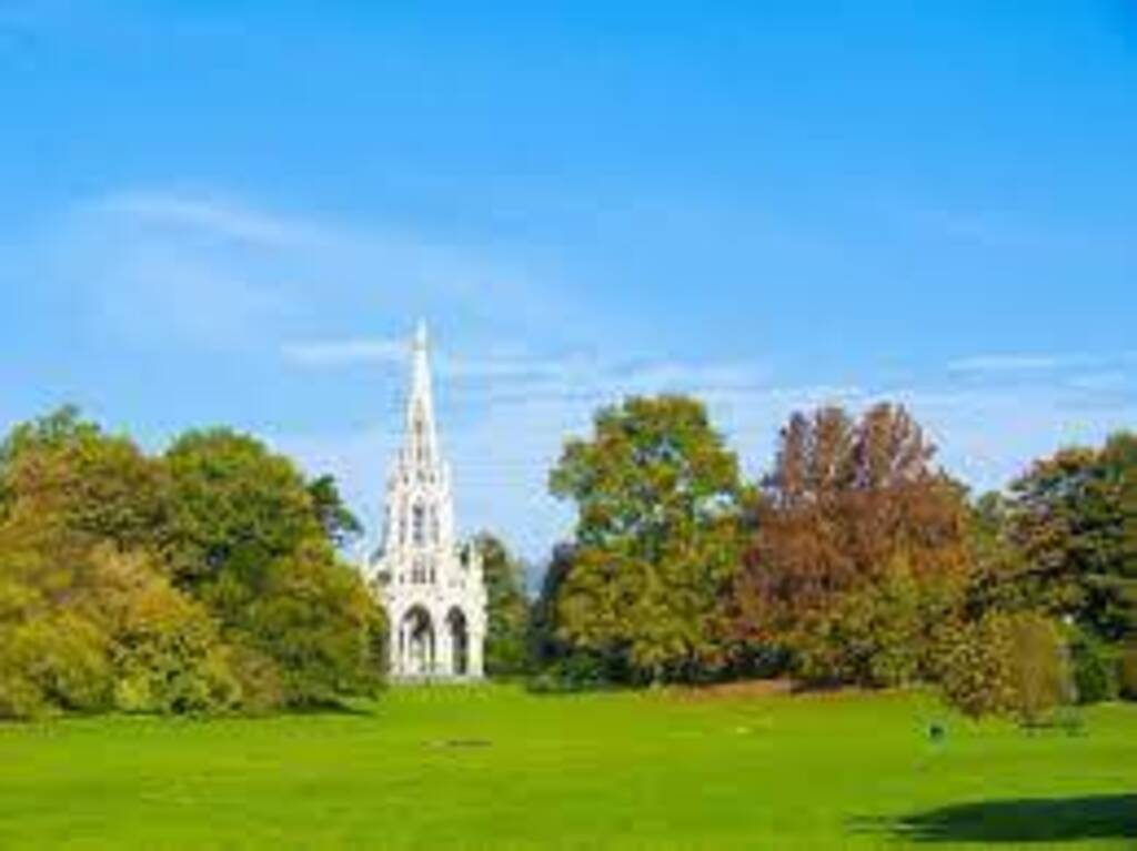 Parc de Laeken, 200 m from the house