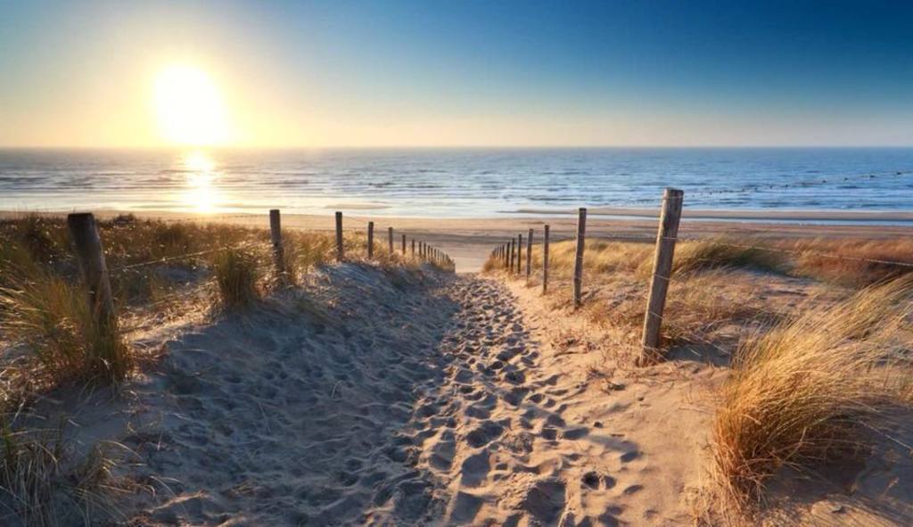  The Flemish Coast has 13 seaside resorts.