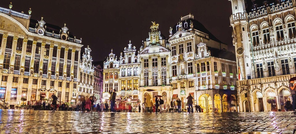 Brussels - 1 hour by car