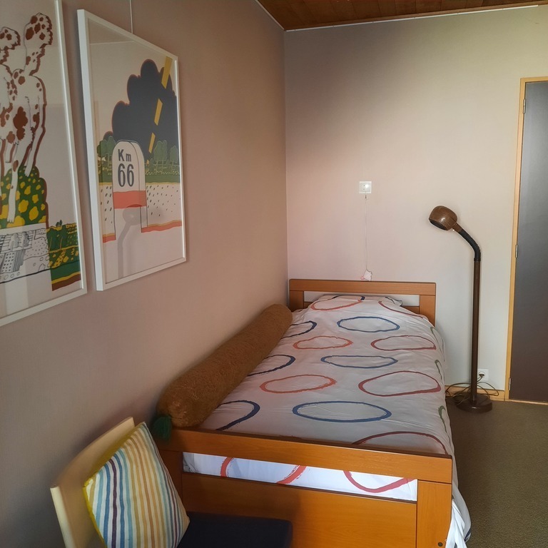 view one bed bedroom