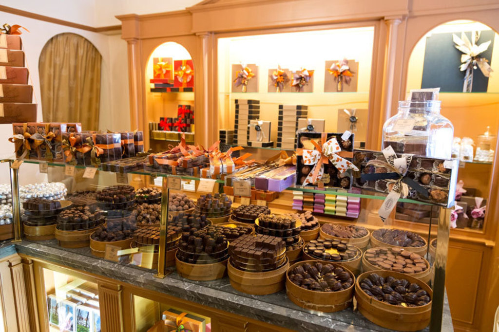 Don't forget to buy the necessities in Bruges! 