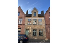 Cosy warmly furnished house in a quiet part of the city centre of Bruges 