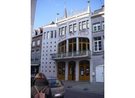 many different kinds of architecture in Belgium