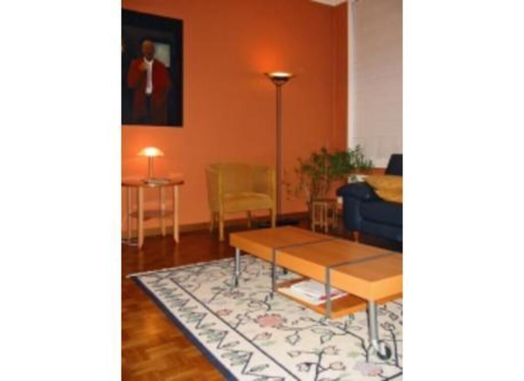 Bruges: Sitting room