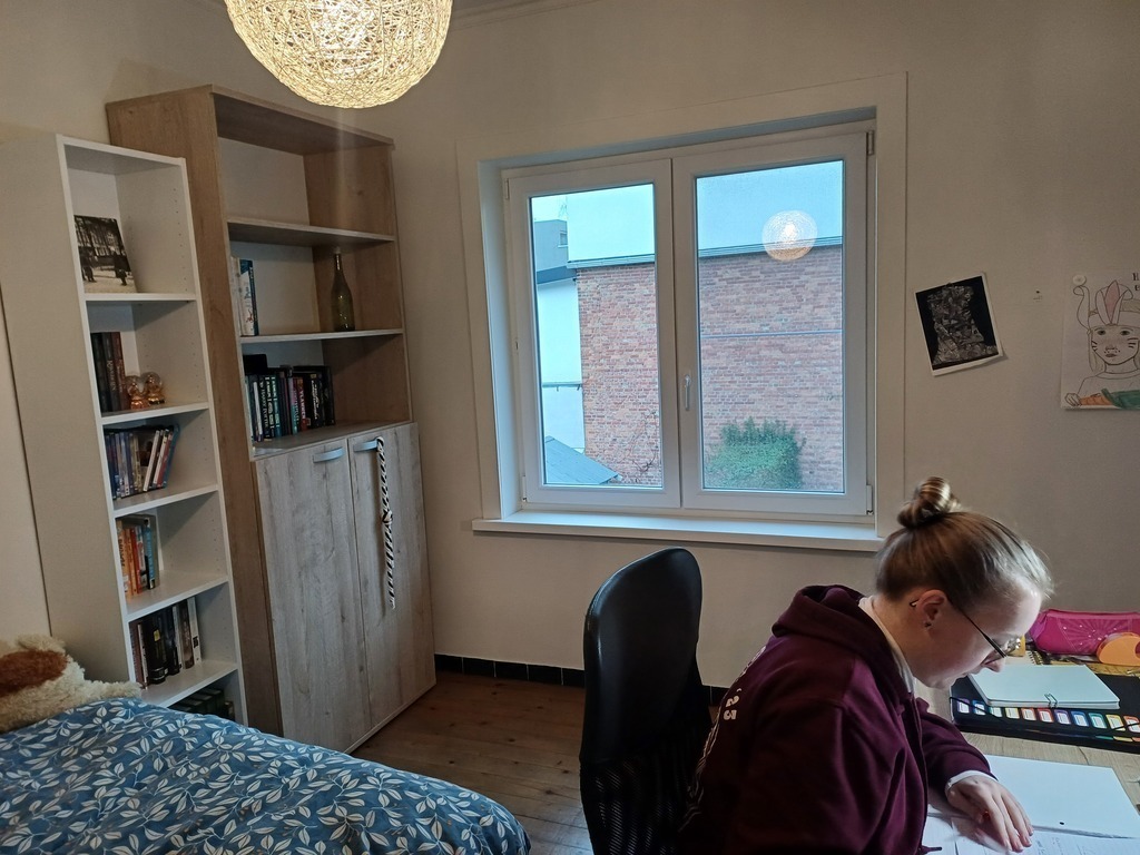 Bedroom of our oldest daughter Cien/ Chambre à coucher de Cien