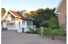 maison vue de la rue