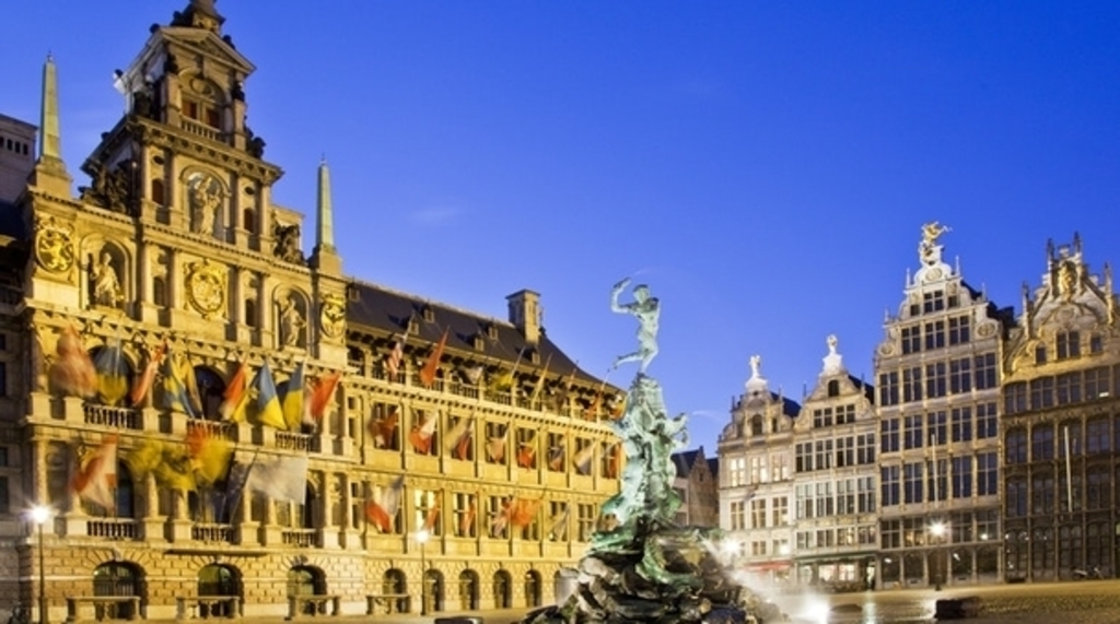 great market (historic centre of Antwerp)