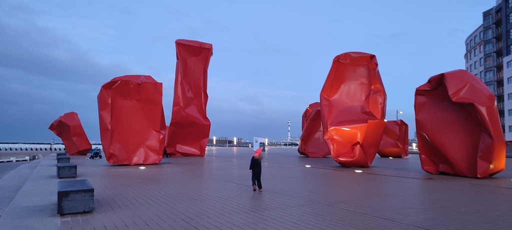 dijk van Oostende (zee)