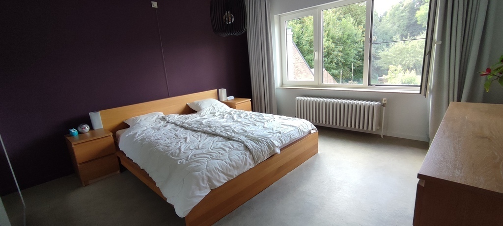 slaapkamer 1 aan de tuin met verduisterende gordijnen