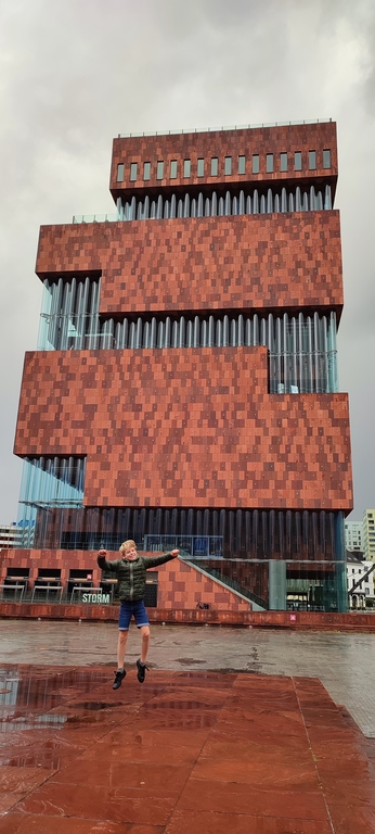 Antwerpen; Museum aan de stroom