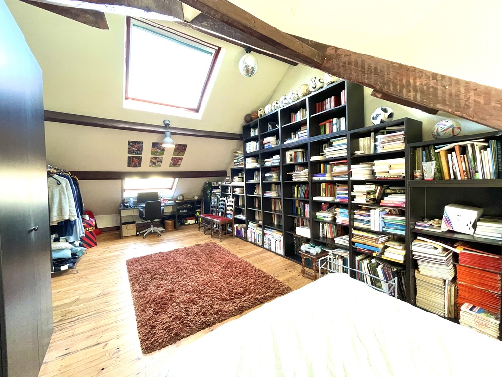 Oscar's room on 2nd floor (bed 140 x 200 cm) 