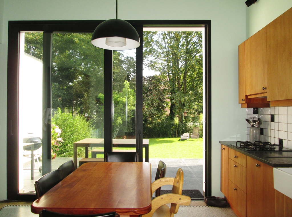 Kitchen with terrace