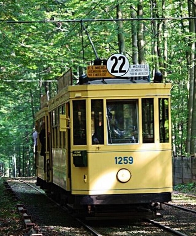 Historic tram to Tervuren