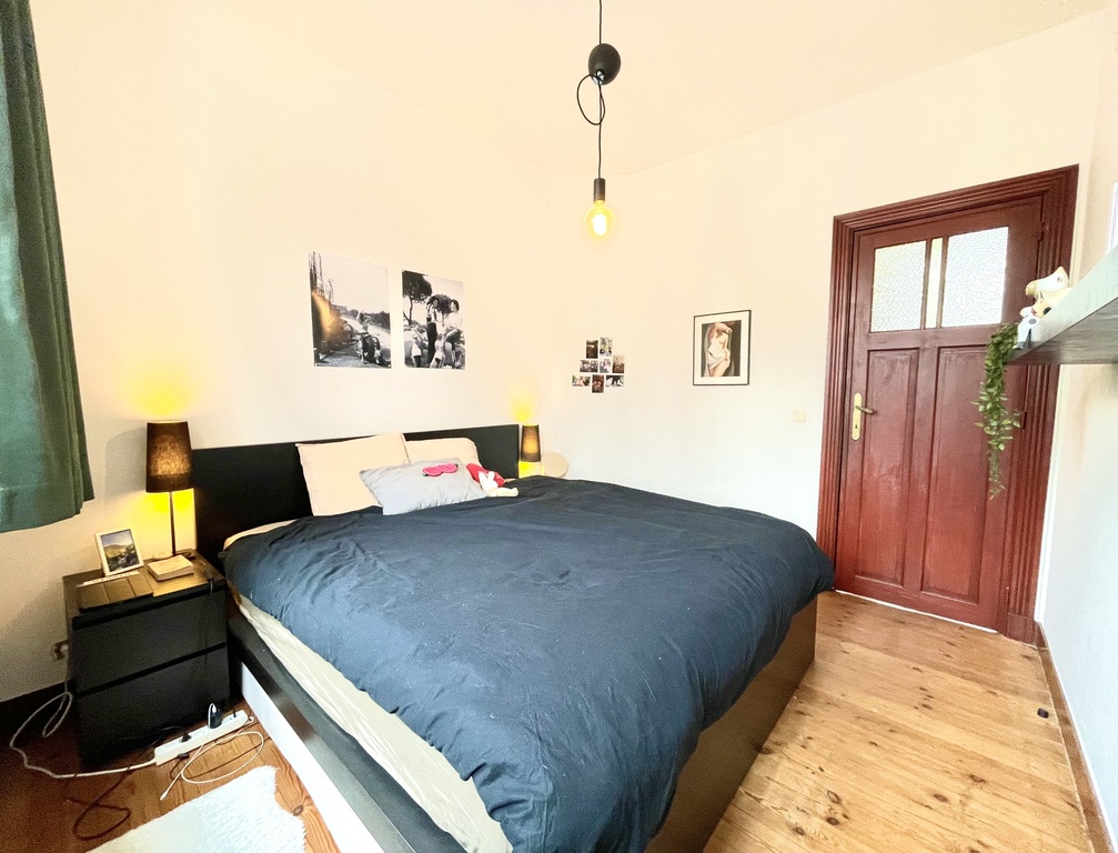 Hannah's room on 1st floor (bed 180 x 200 cm) 