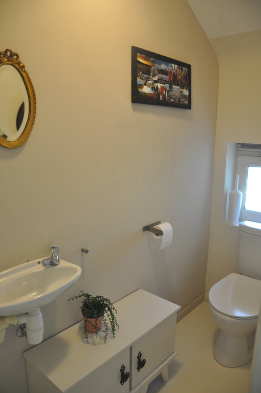 Toilet upstairs