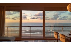 Flat with sea view