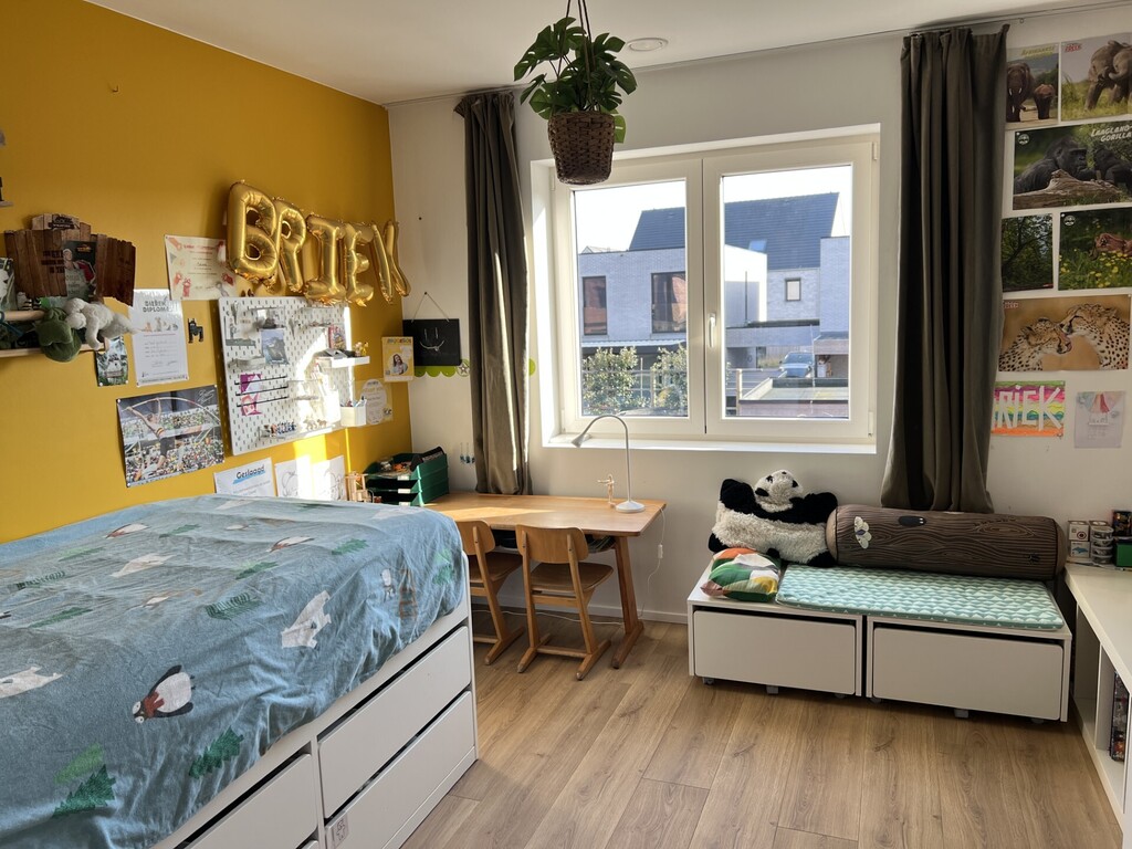 Bedroom with 1 single bed