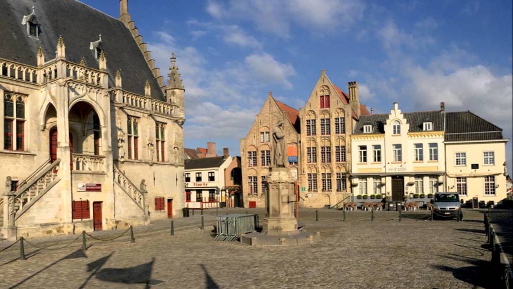 Historic town of Damme (15kms)