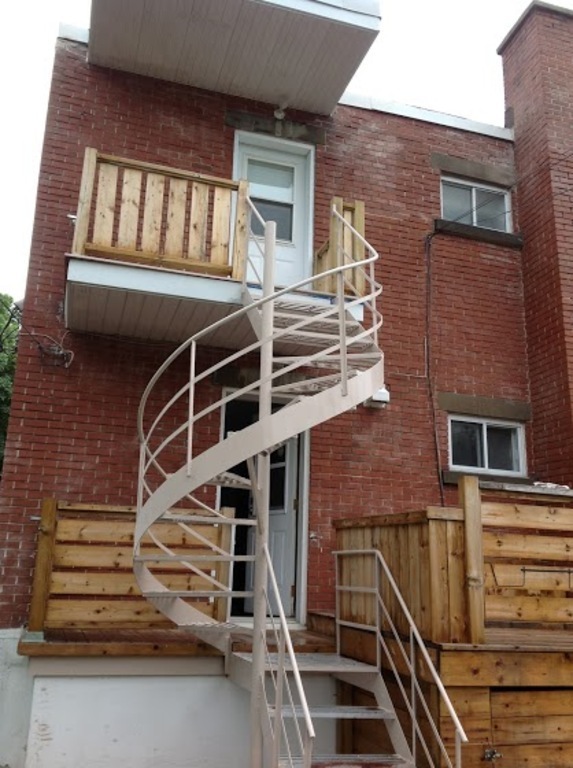 Backyard: Blacony.  full sun all day