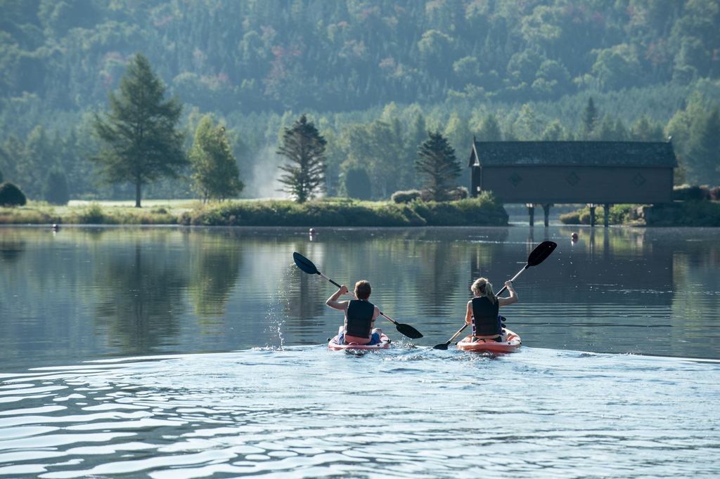 Private Lake accessible only to residents, and where you can use kayaks, canoes, pedalboats or swim in open water.