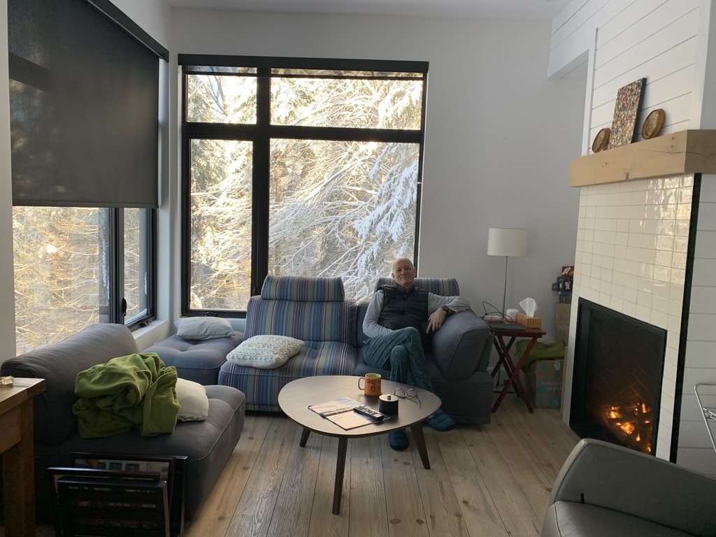 Living room with gas fireplace