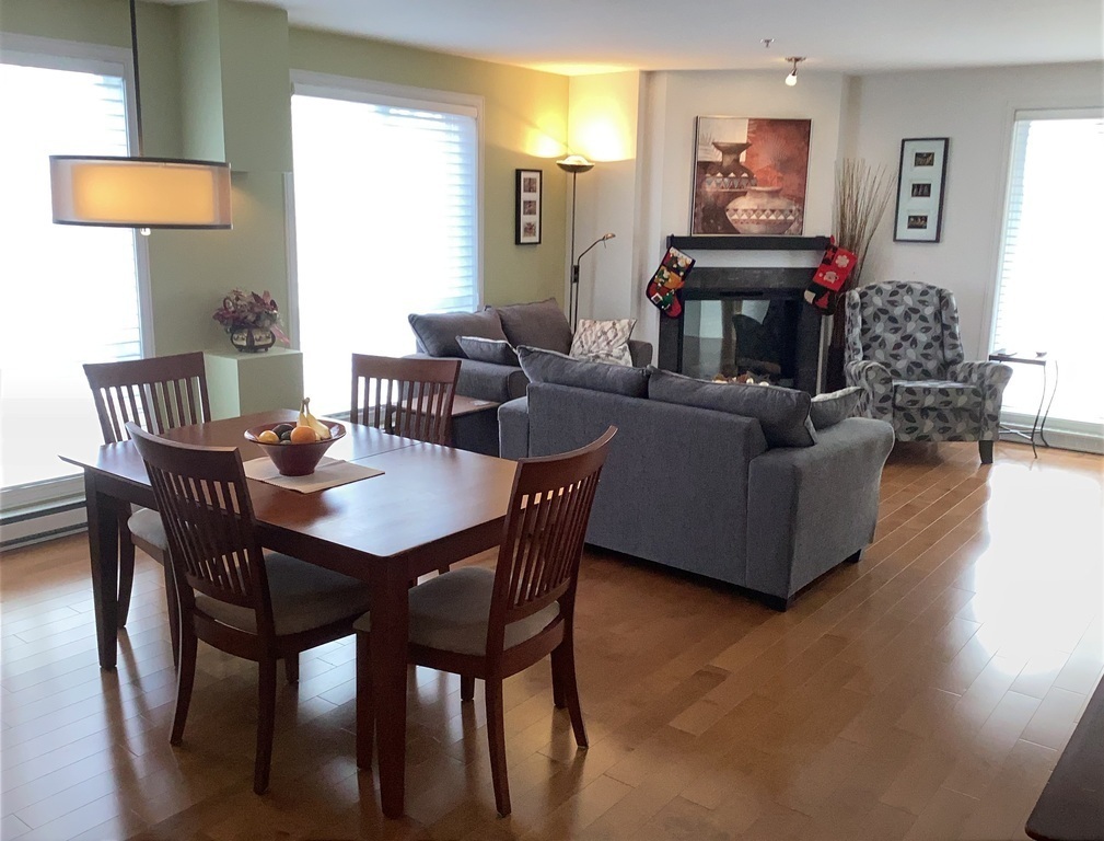 salle à manger et salon